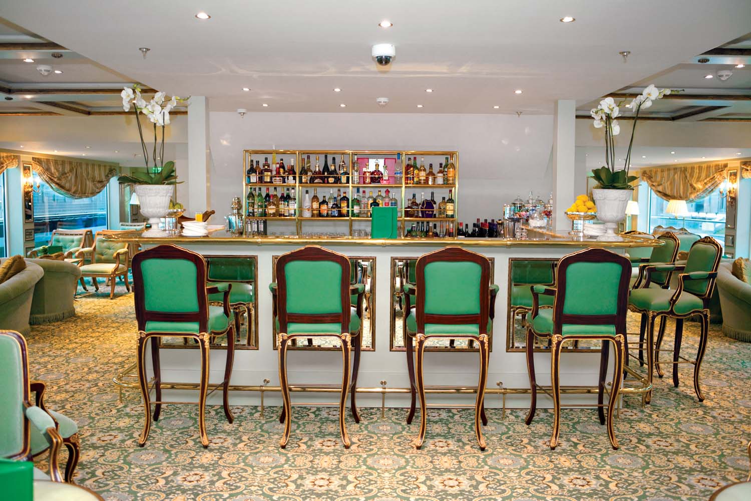 UNI Antoinette bar